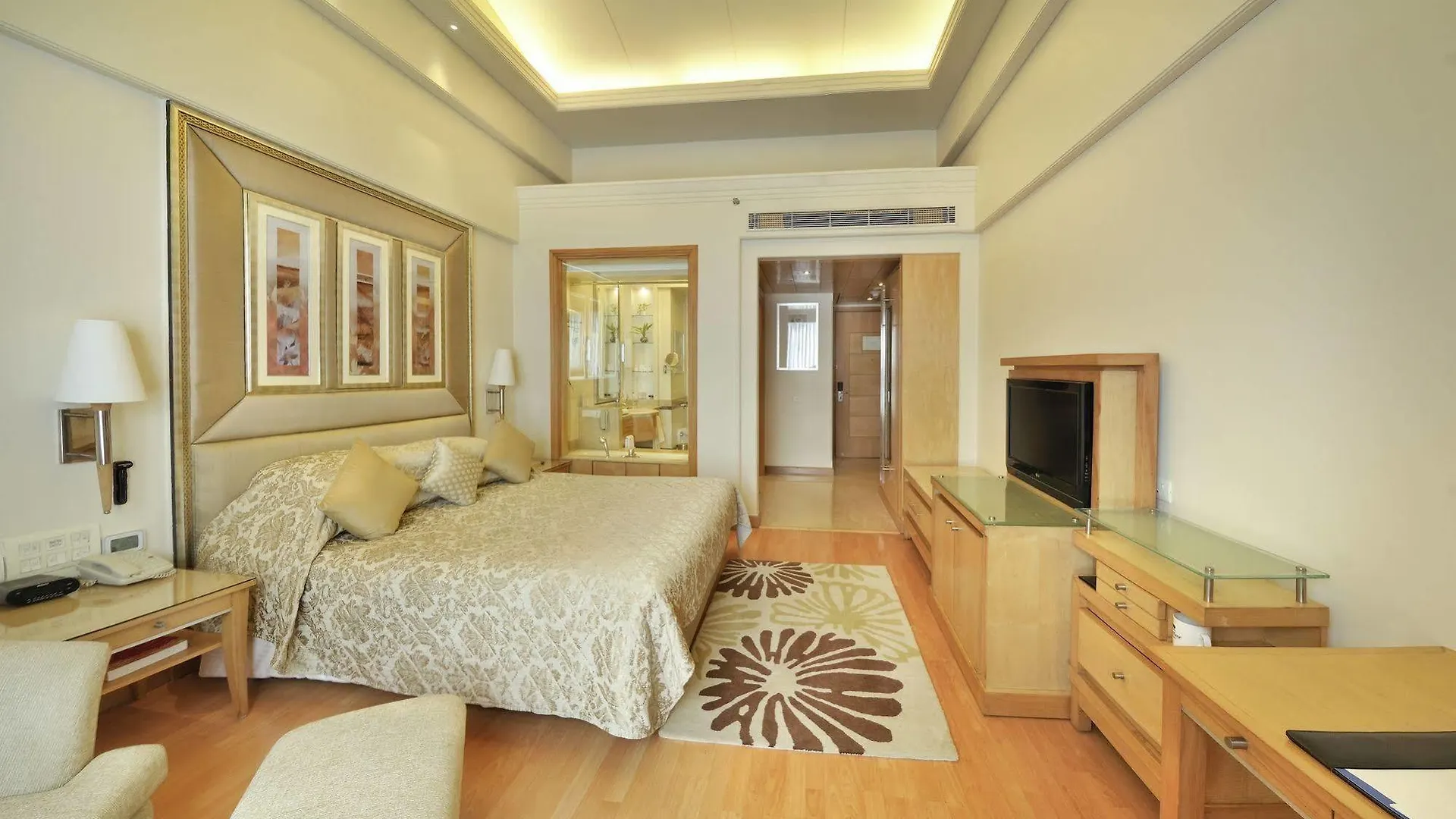 Park Plaza Gurgaon Hotel